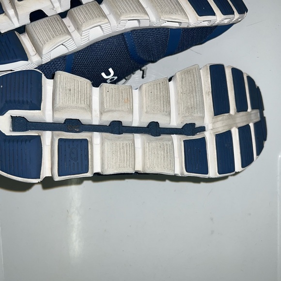 ON Women’s Cloud Navy Blue Sneakers Size 8.5 GUC - Picture 7 of 7